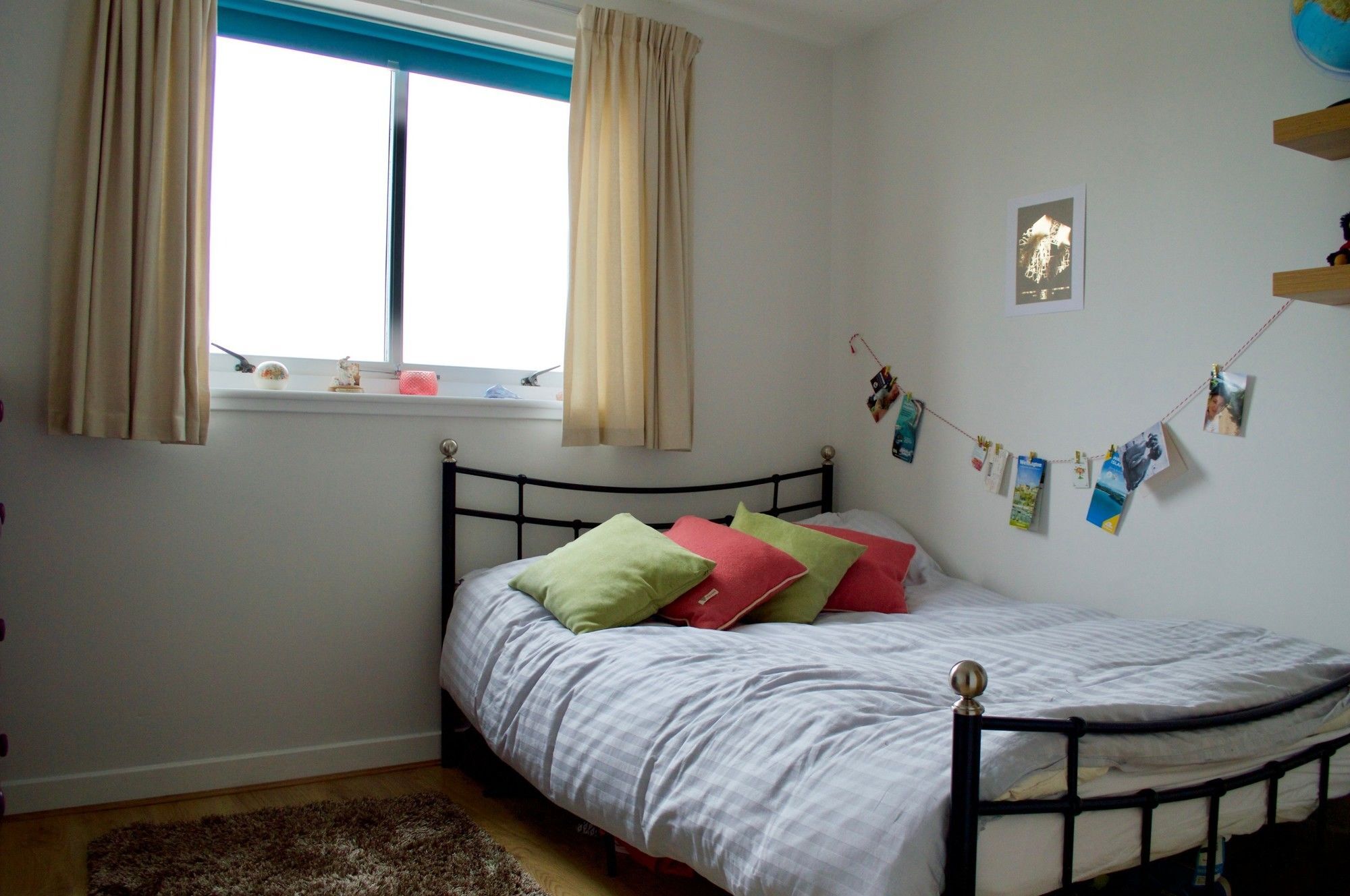 2 Bedroom Flat In