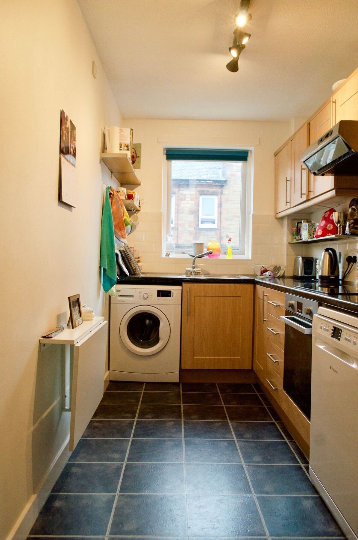 2 Bedroom Flat In *